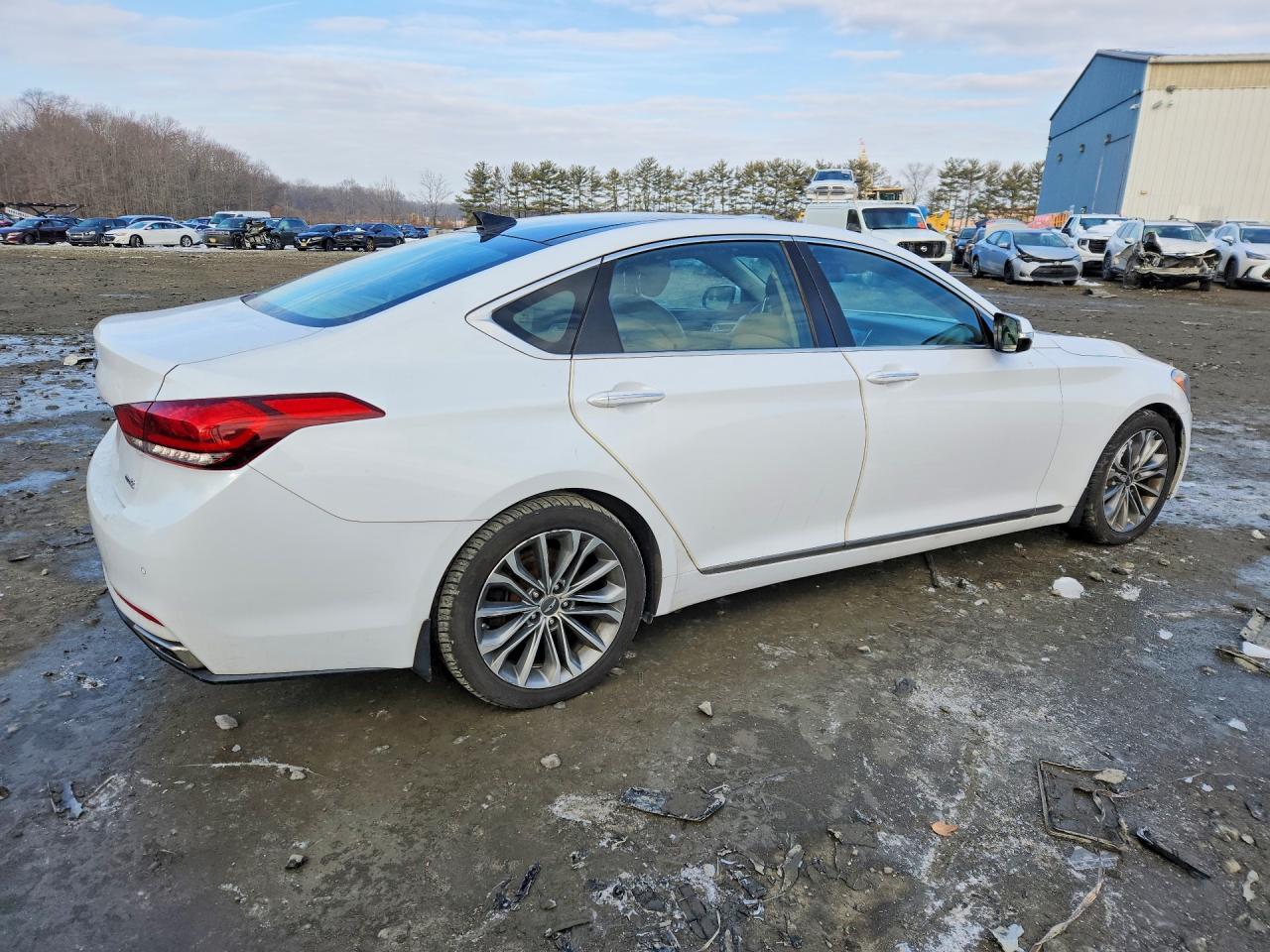 2016 HYUNDAI GENESIS