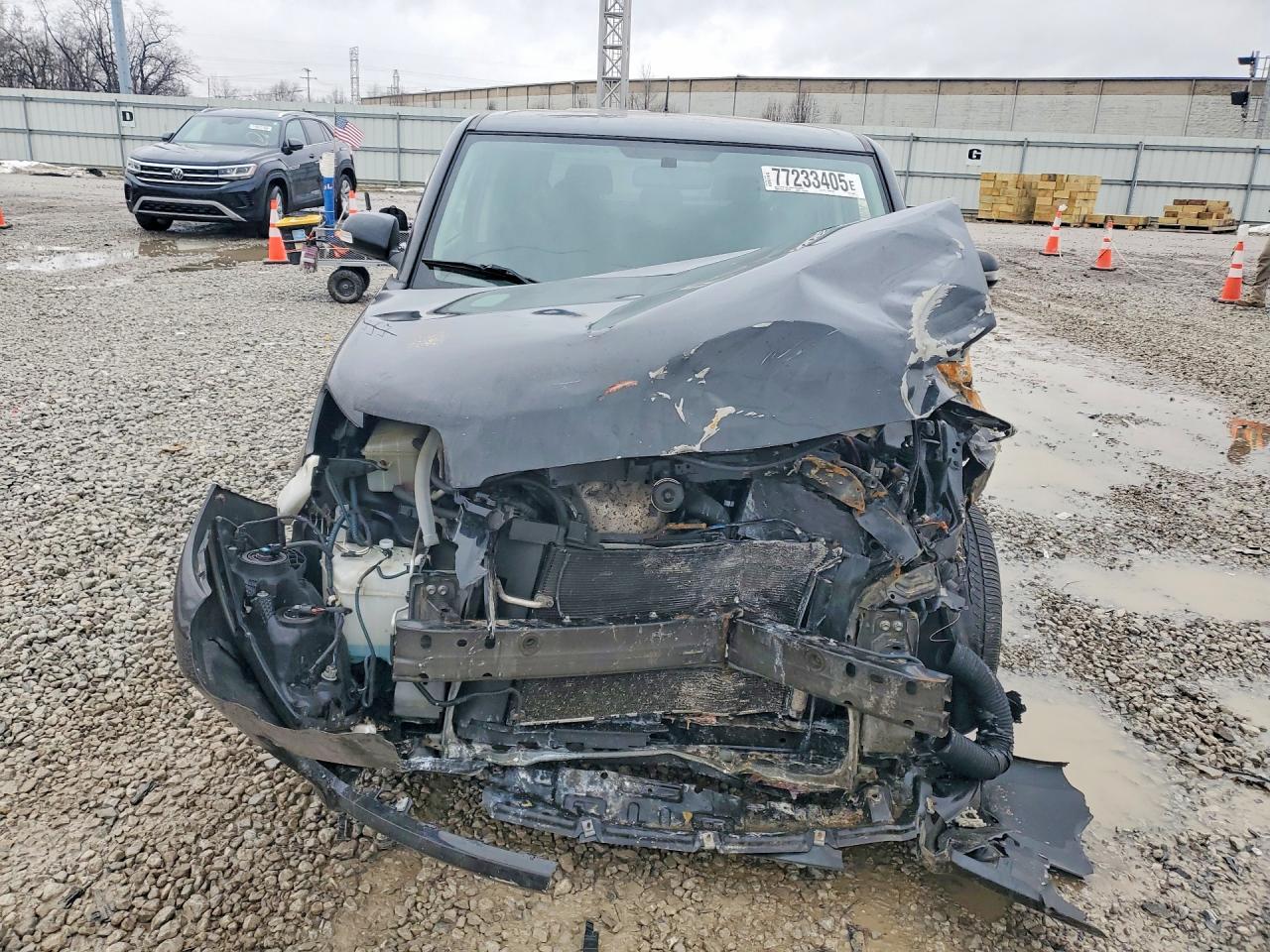 2011 TOYOTA SCION