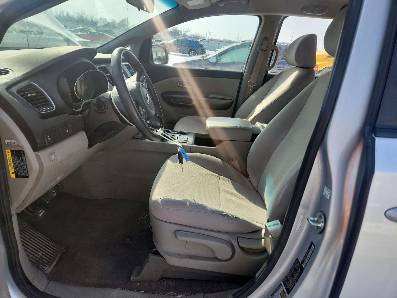 2016 KIA SEDONA