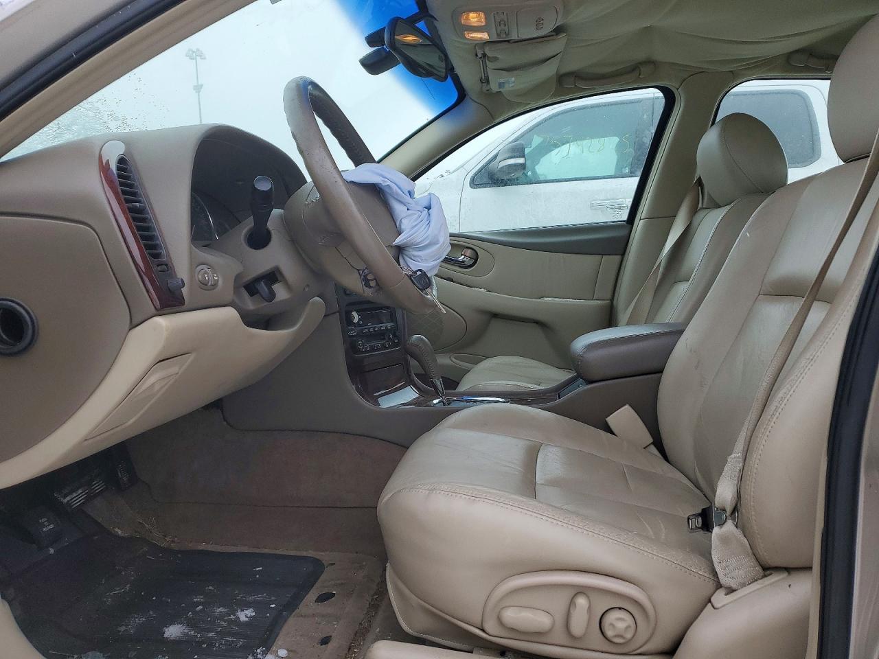 2001 OLDSMOBILE Aurora