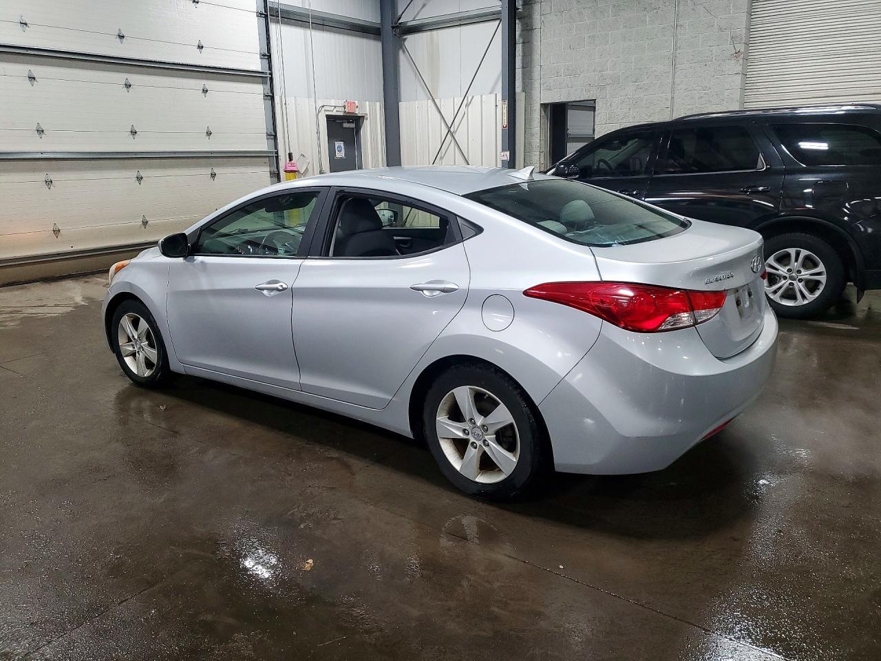 2011 HYUNDAI ELANTRA