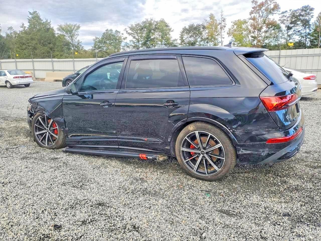 2024 AUDI Q7