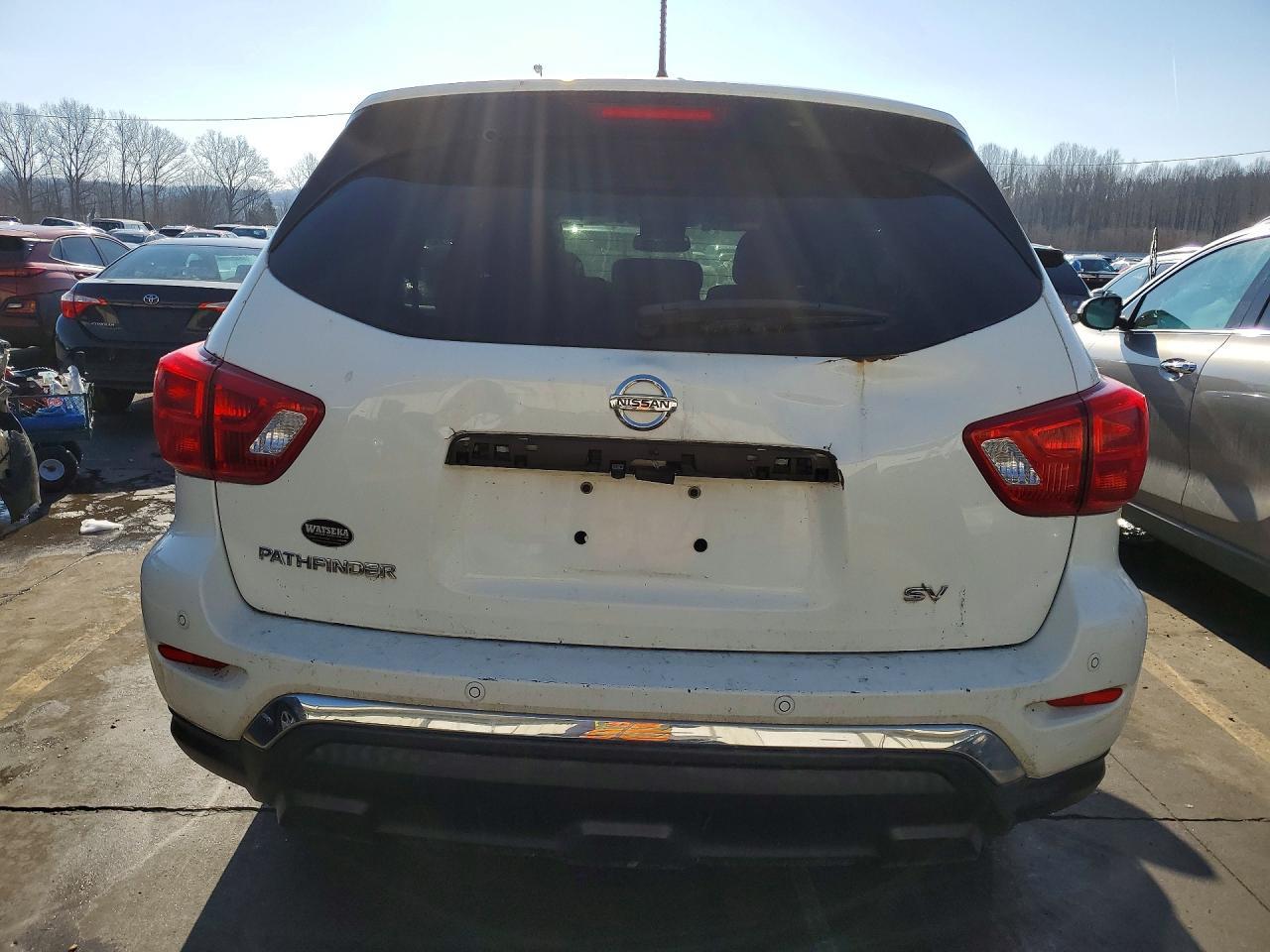 2017 NISSAN PATHFINDER