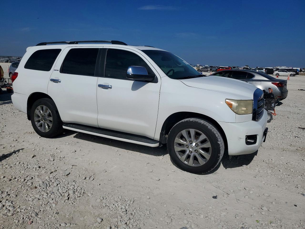 2008 TOYOTA Sequoia