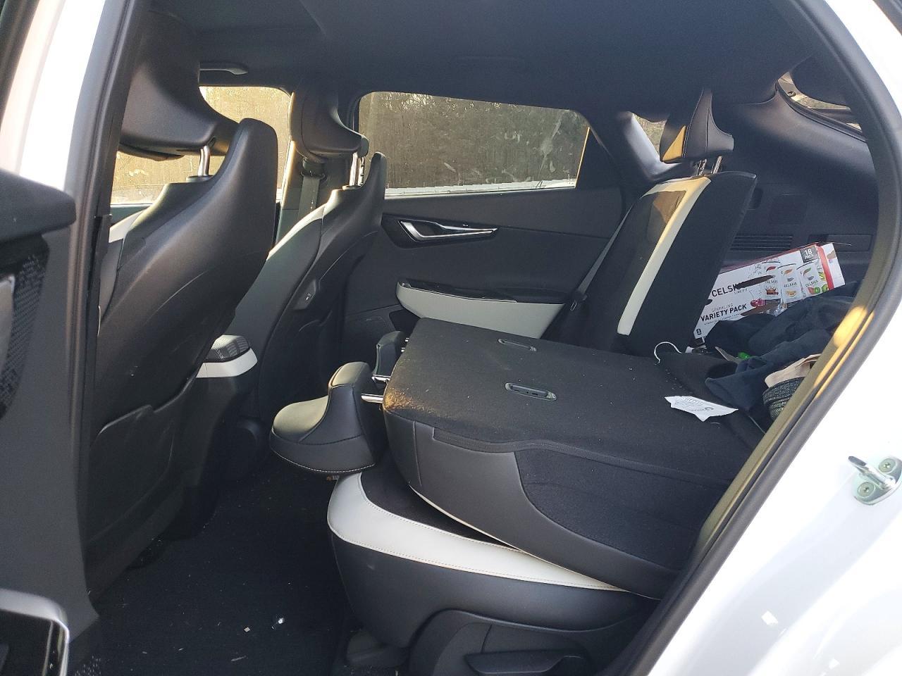 2023 KIA EV6