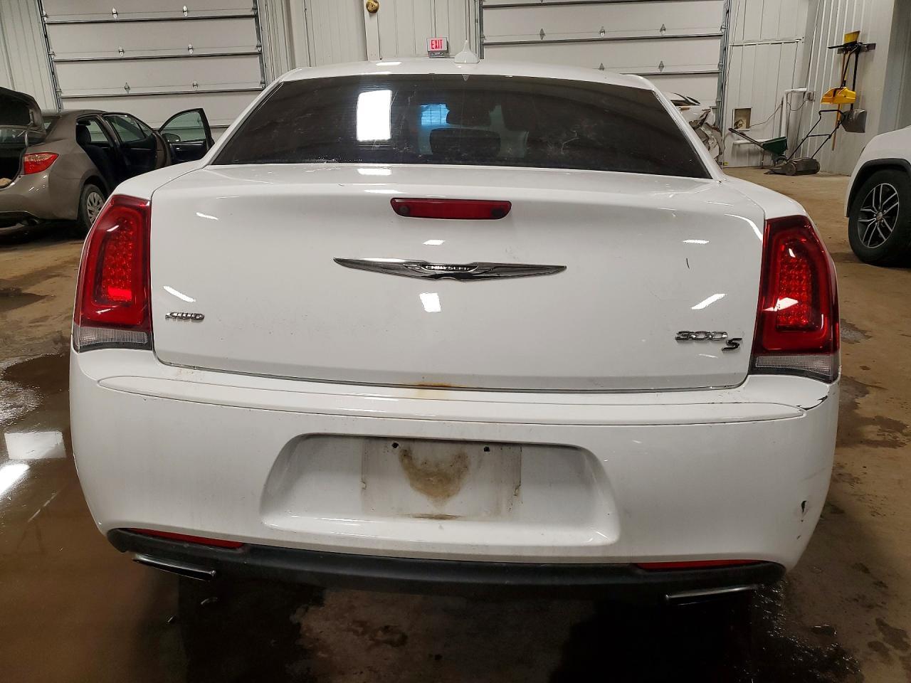 2017 CHRYSLER 300