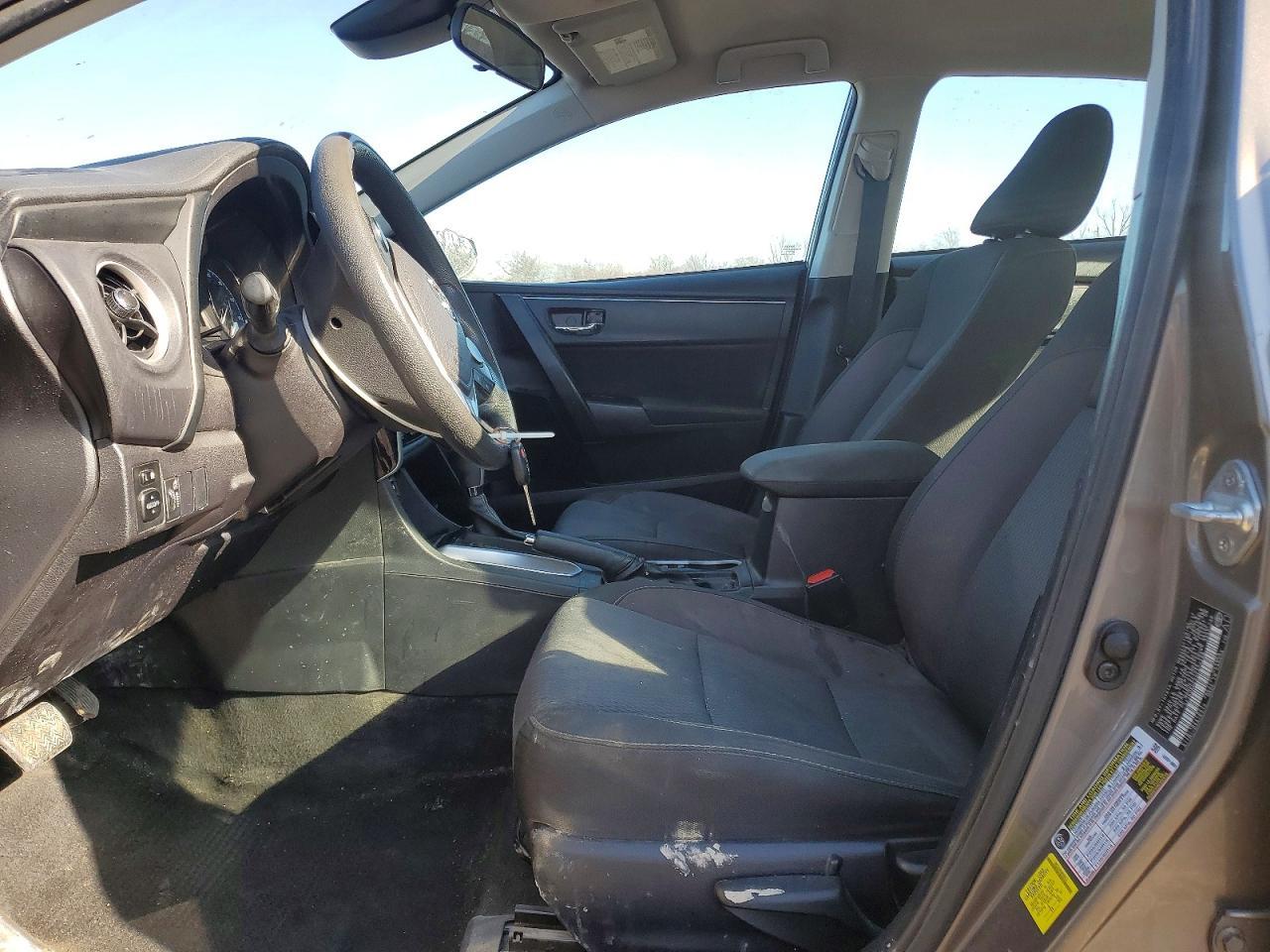 2017 TOYOTA COROLLA