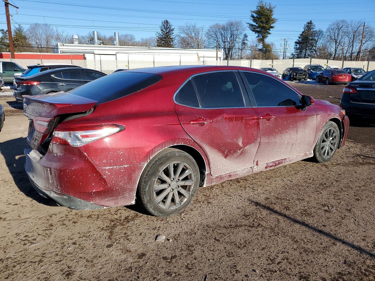 2018 TOYOTA CAMRY