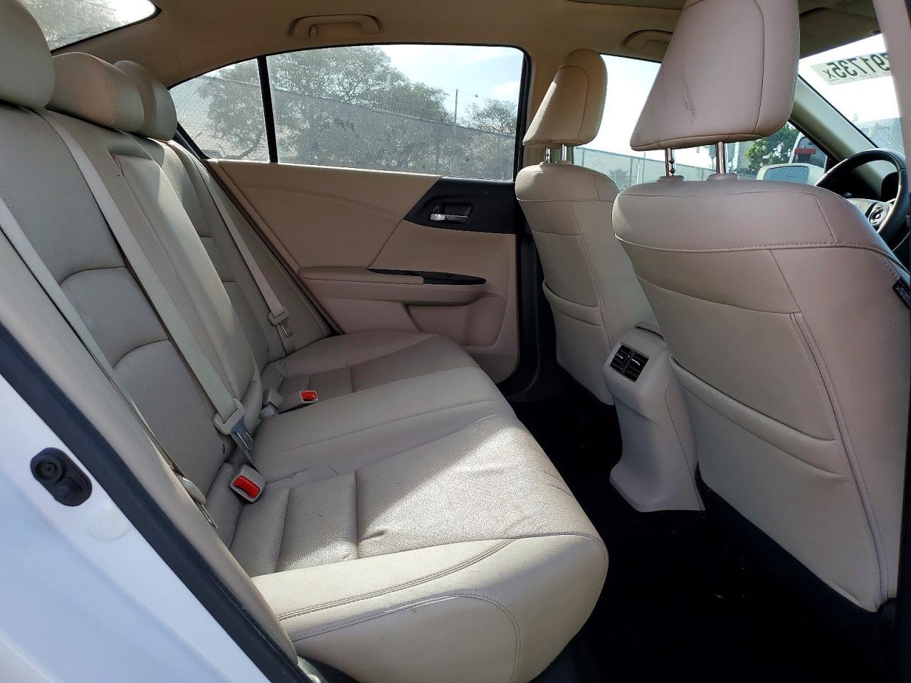 2015 HONDA ACCORD