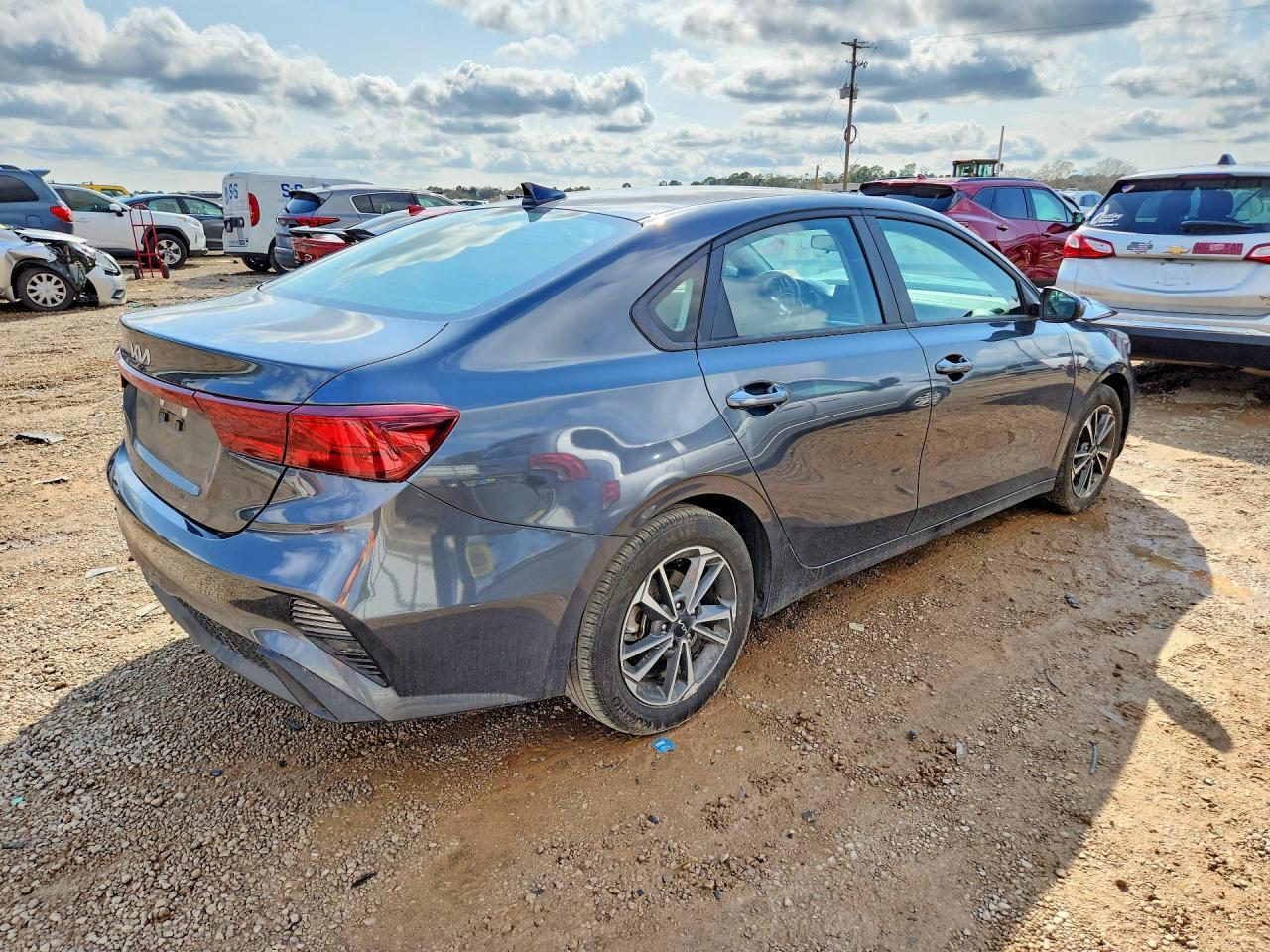 2024 KIA FORTE