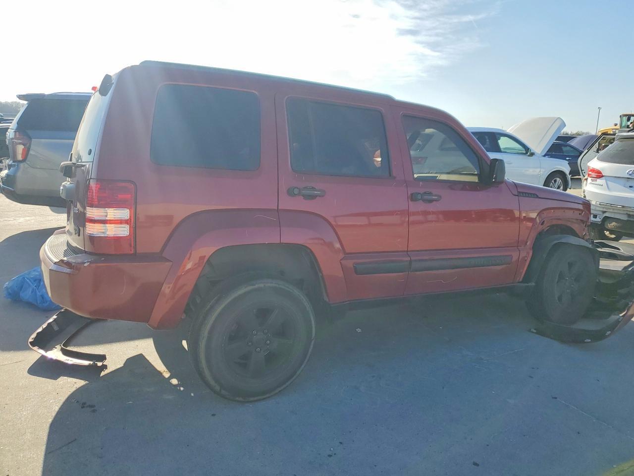 2012 JEEP Liberty