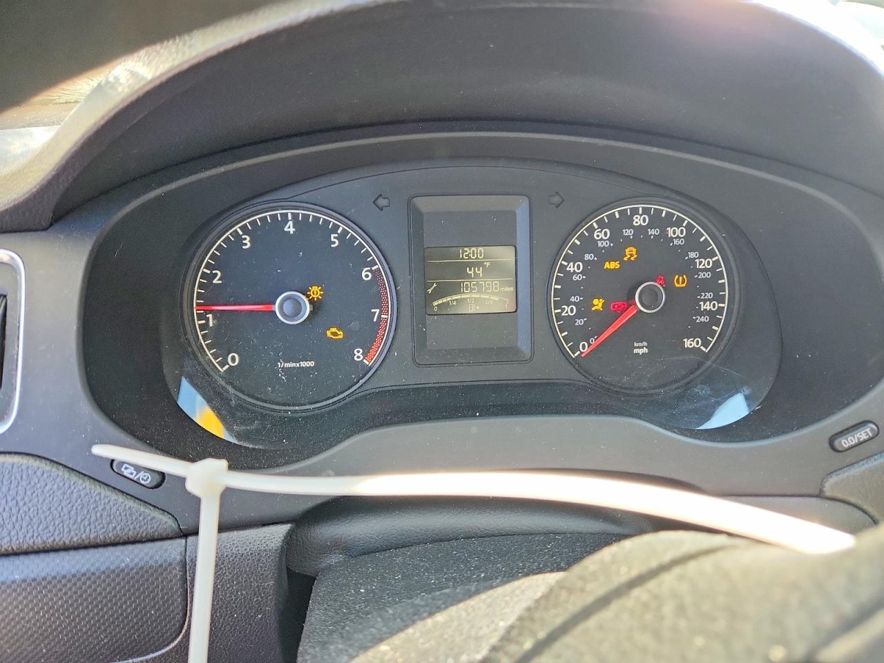 2013 VOLKSWAGEN JETTA