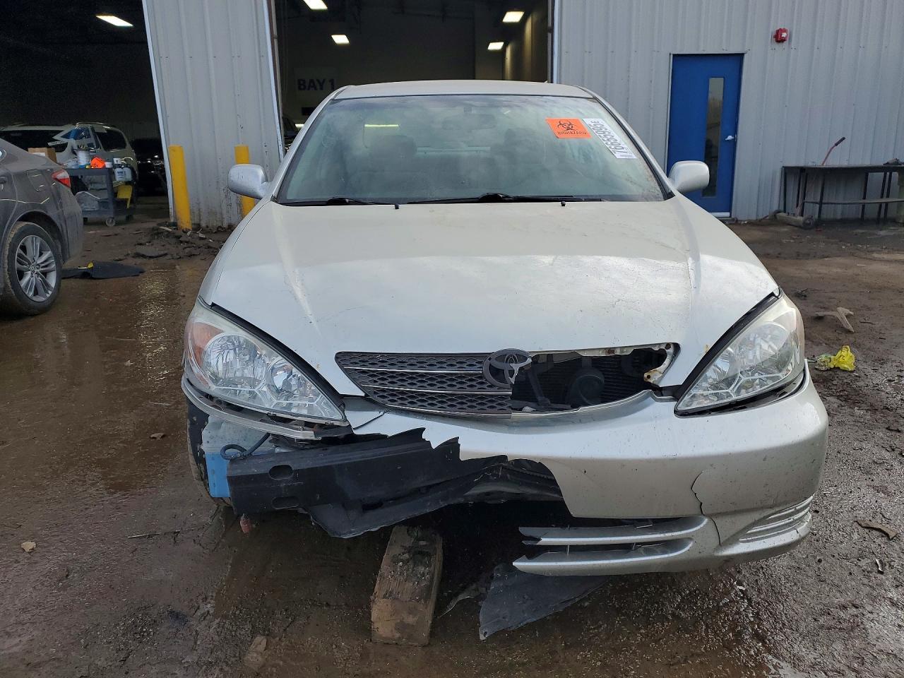 2004 TOYOTA CAMRY