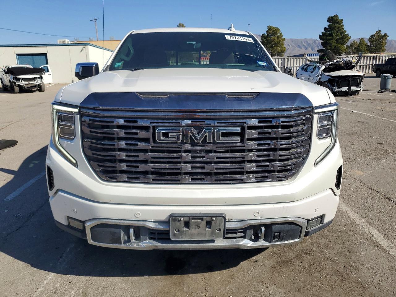 2022 GMC Sierra