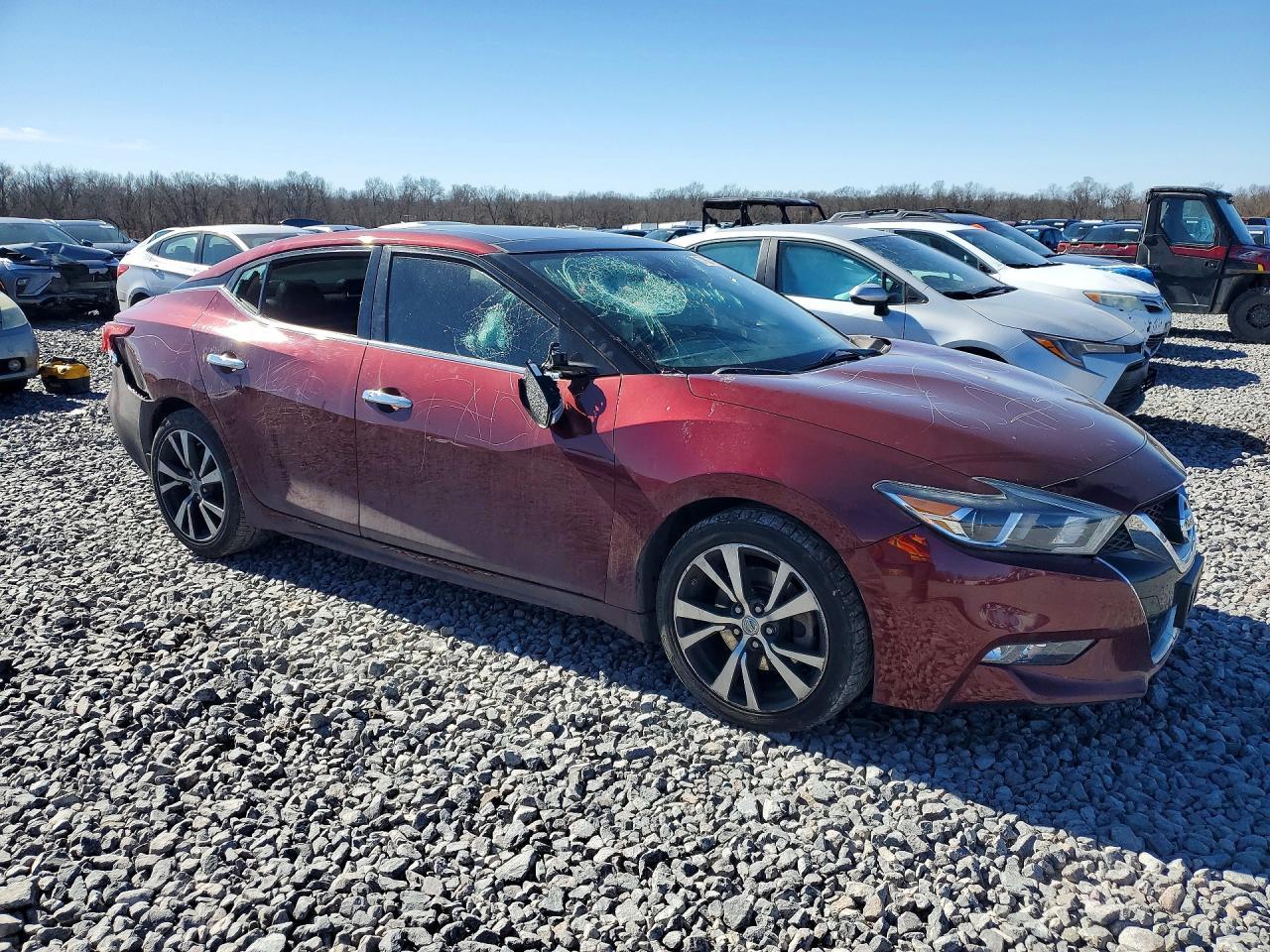 2017 NISSAN Maxima