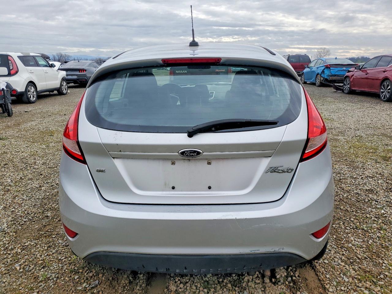 2012 FORD Fiesta