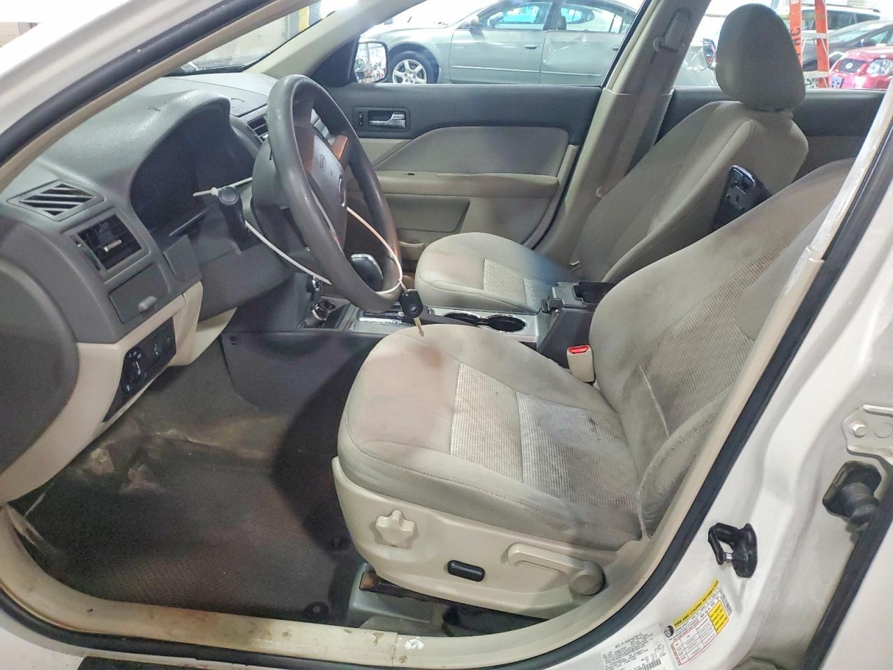 2010 FORD FUSION