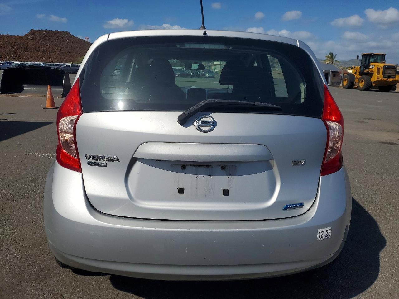 2016 NISSAN Versa Note