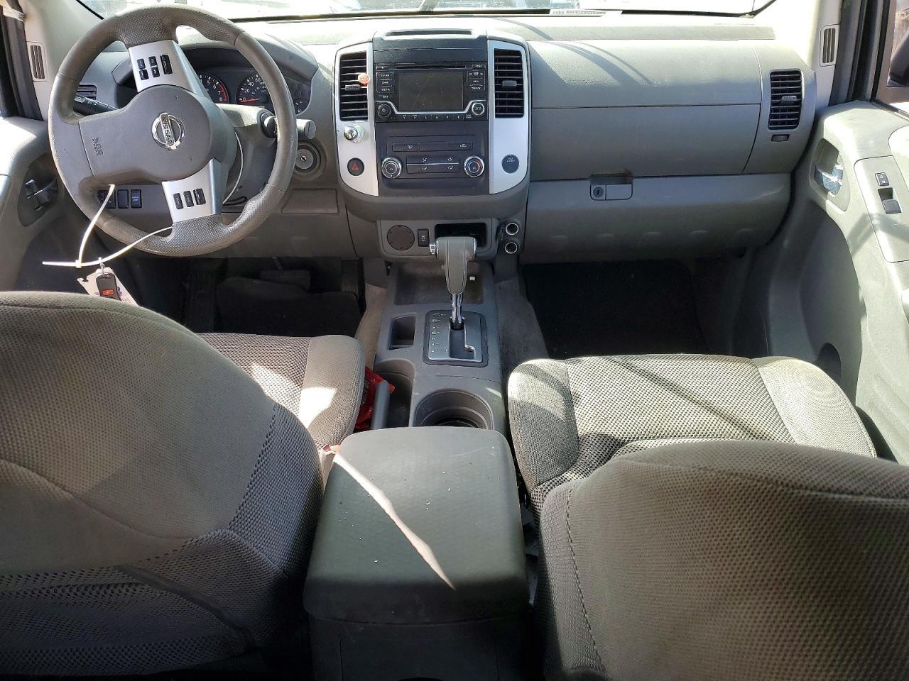 2016 NISSAN Frontier