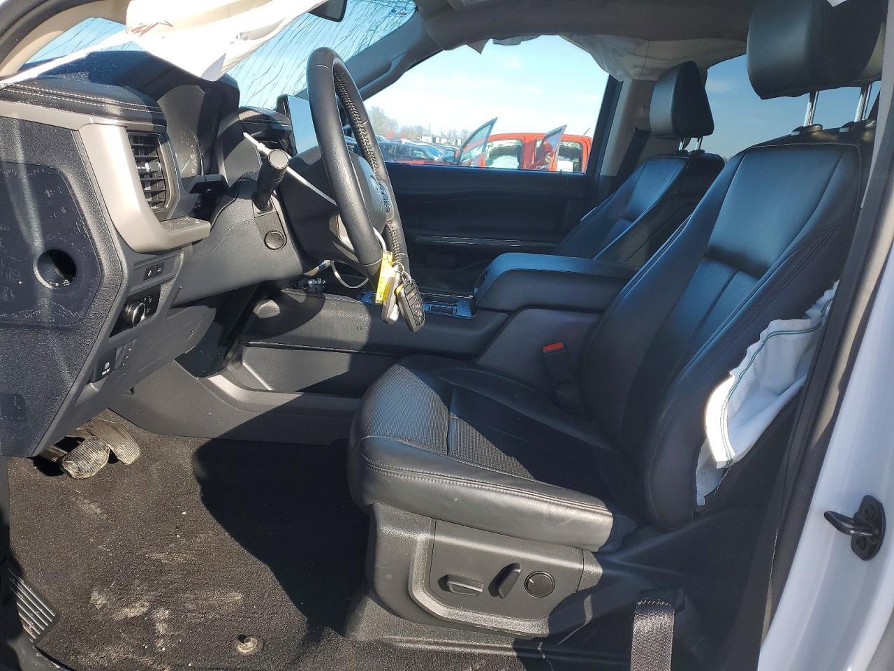 2024 FORD Expedition