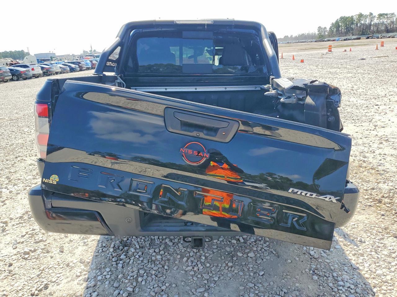 2023 NISSAN Frontier