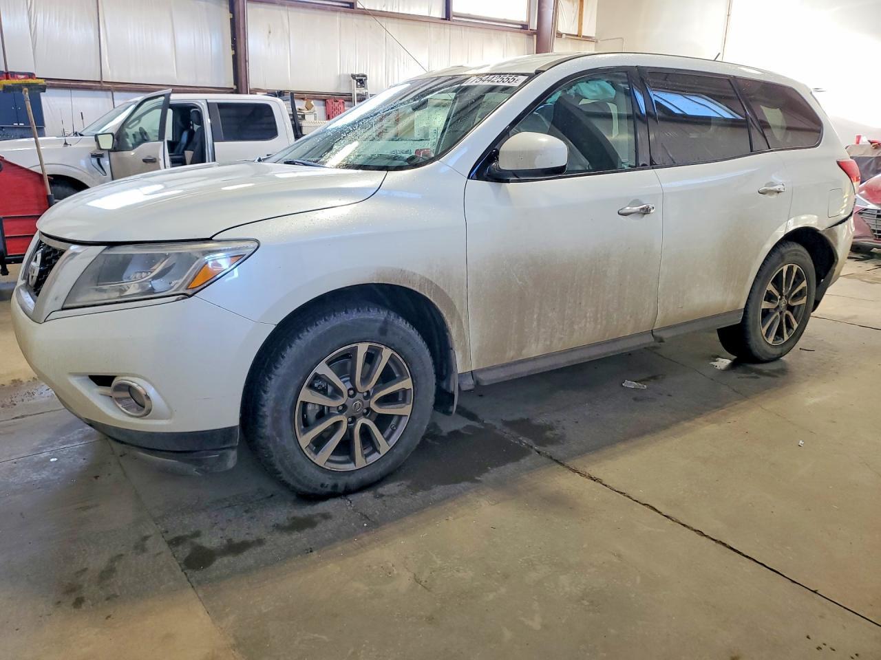 2015 NISSAN PATHFINDER