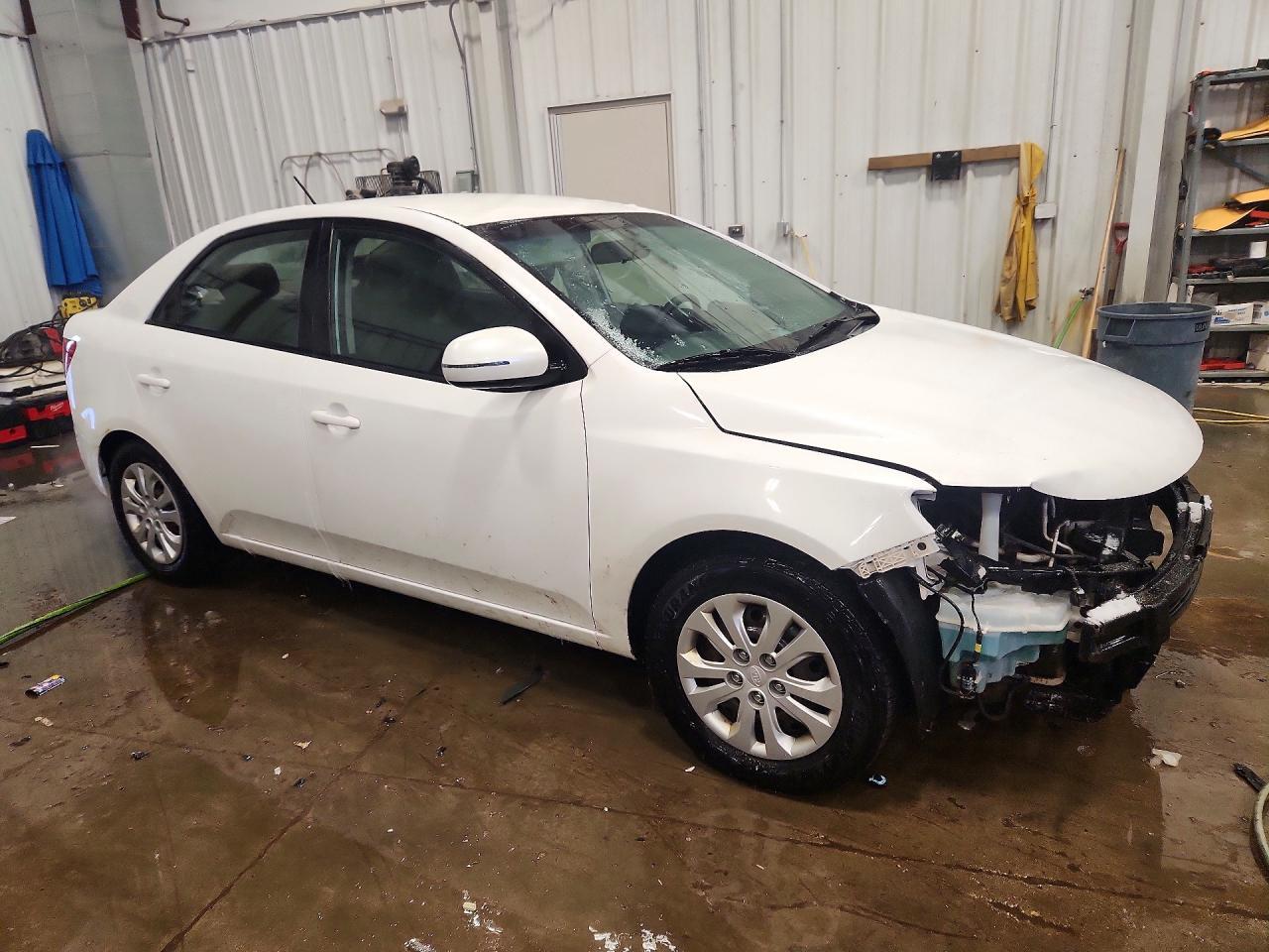 2011 KIA FORTE