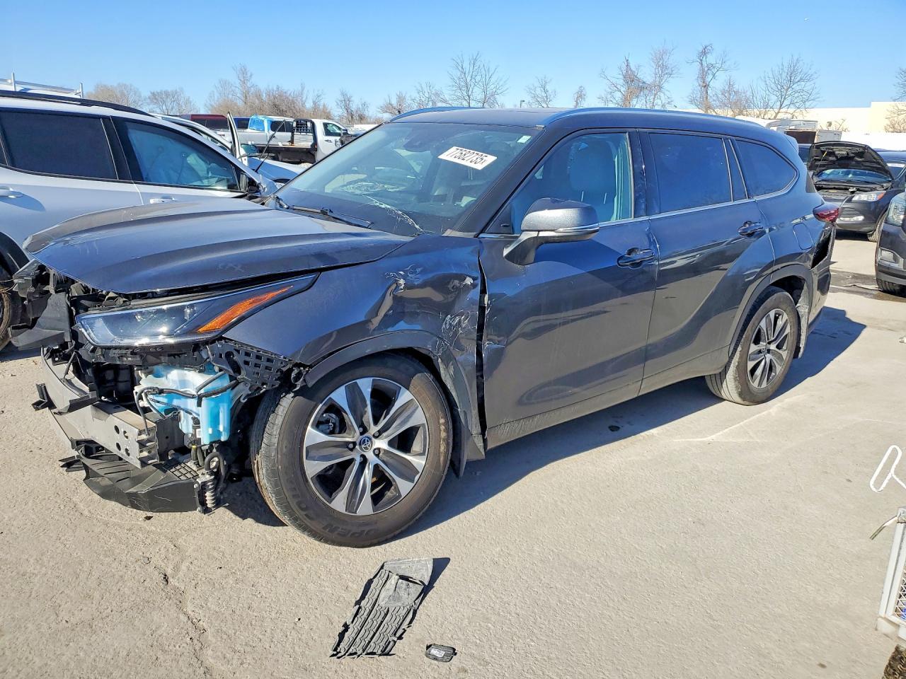 2021 TOYOTA HIGHLANDER