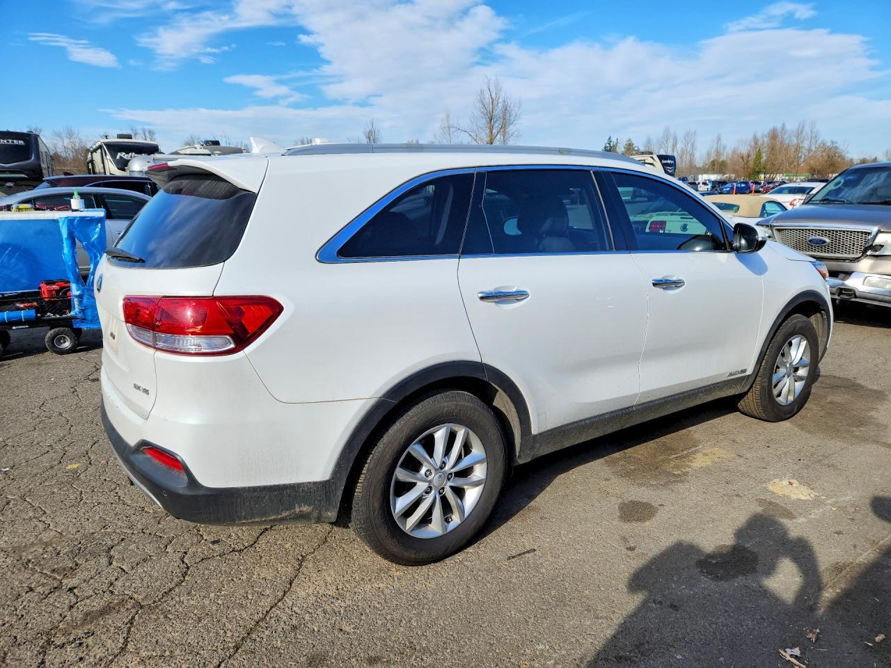 2016 KIA SORENTO