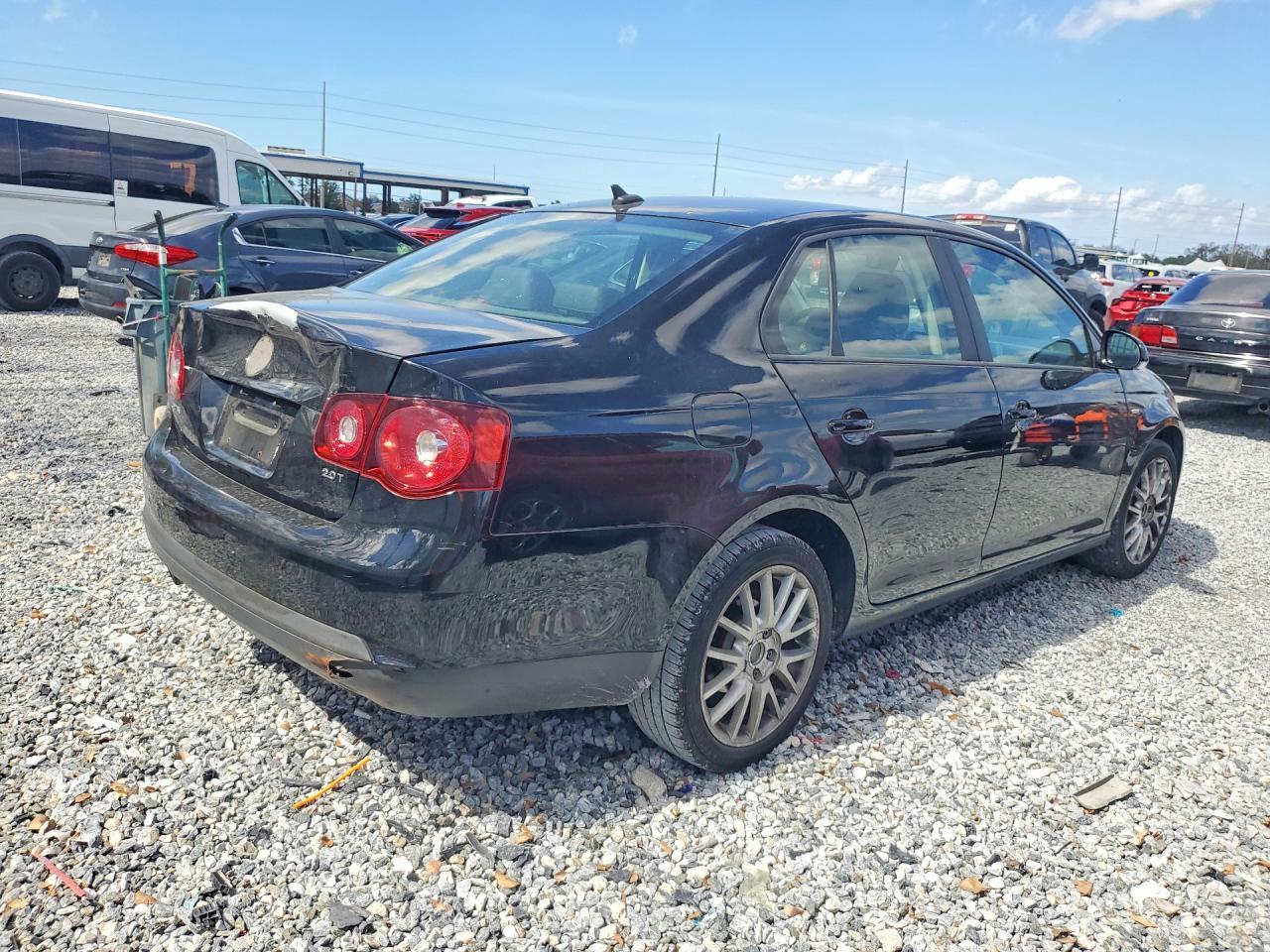 2009 VOLKSWAGEN JETTA