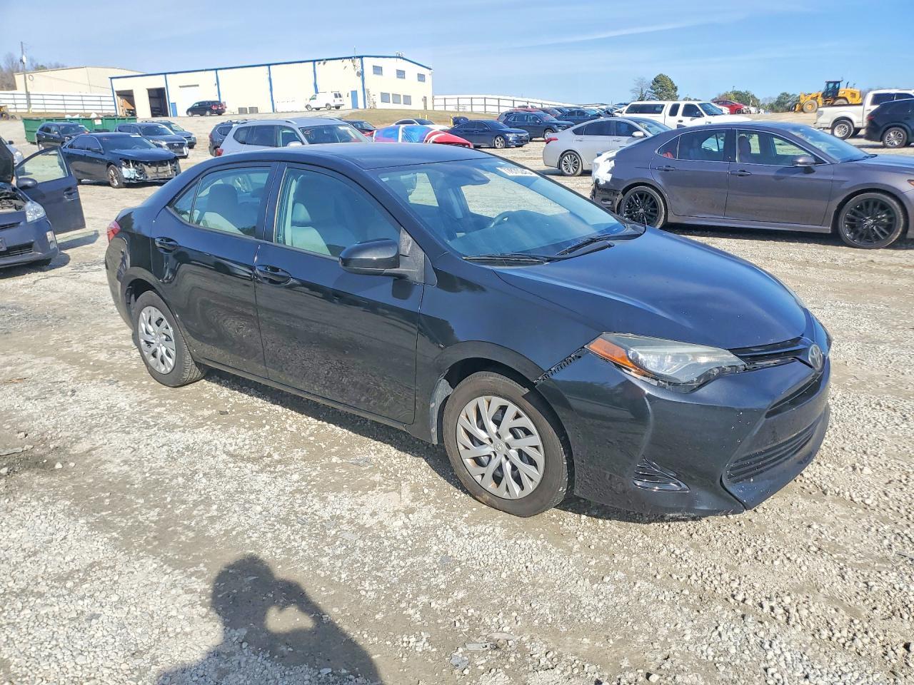 2018 TOYOTA COROLLA