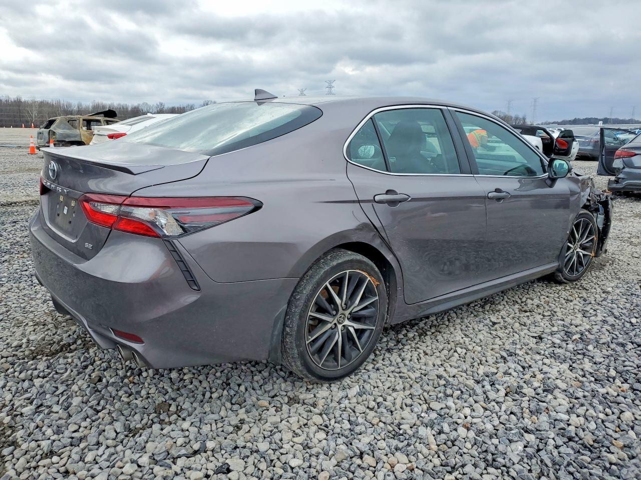 2022 TOYOTA CAMRY