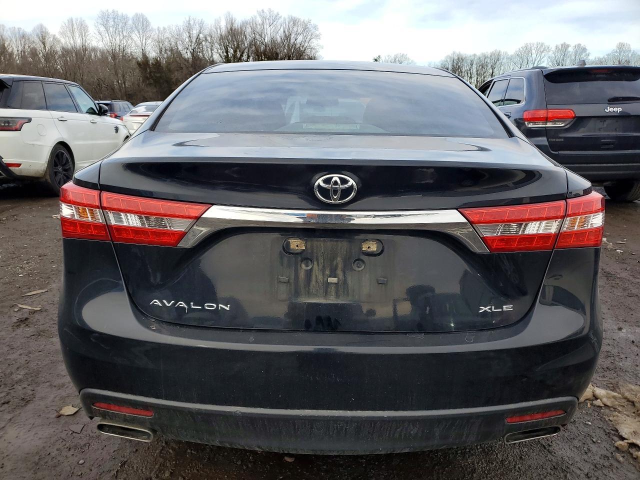 2013 TOYOTA Avalon