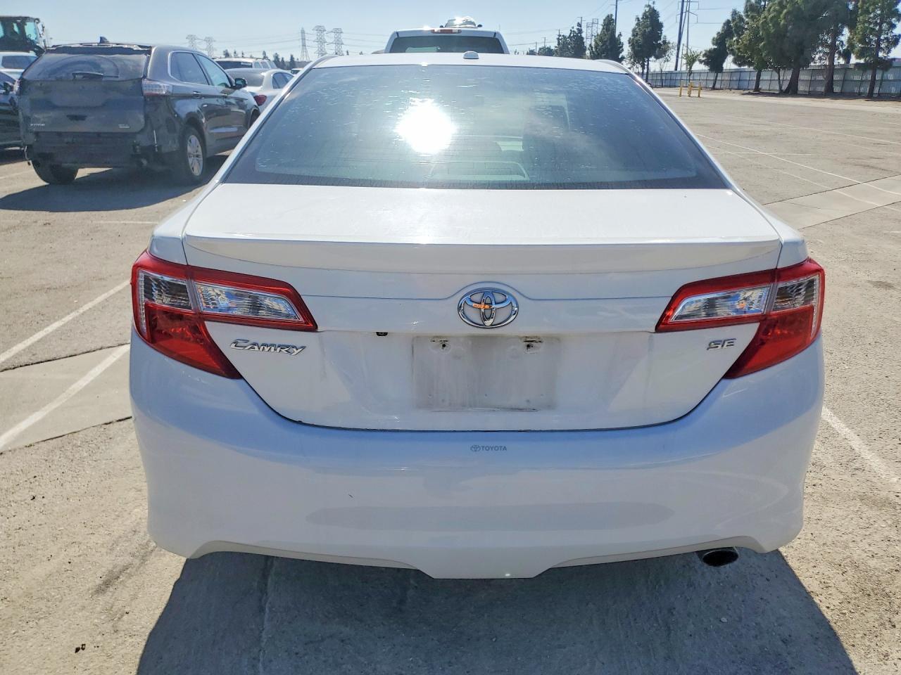 2012 TOYOTA CAMRY