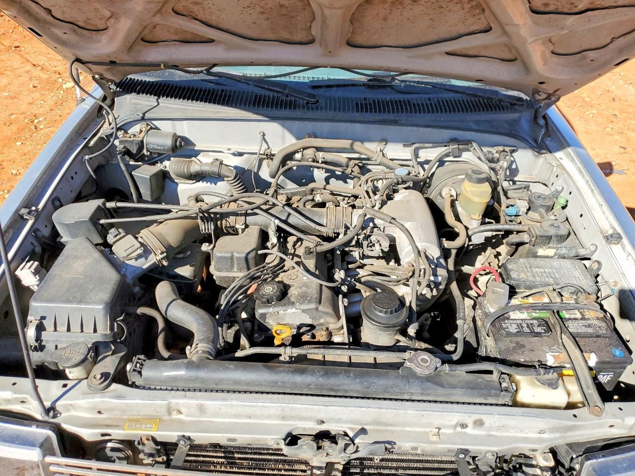 2000 TOYOTA TACOMA
