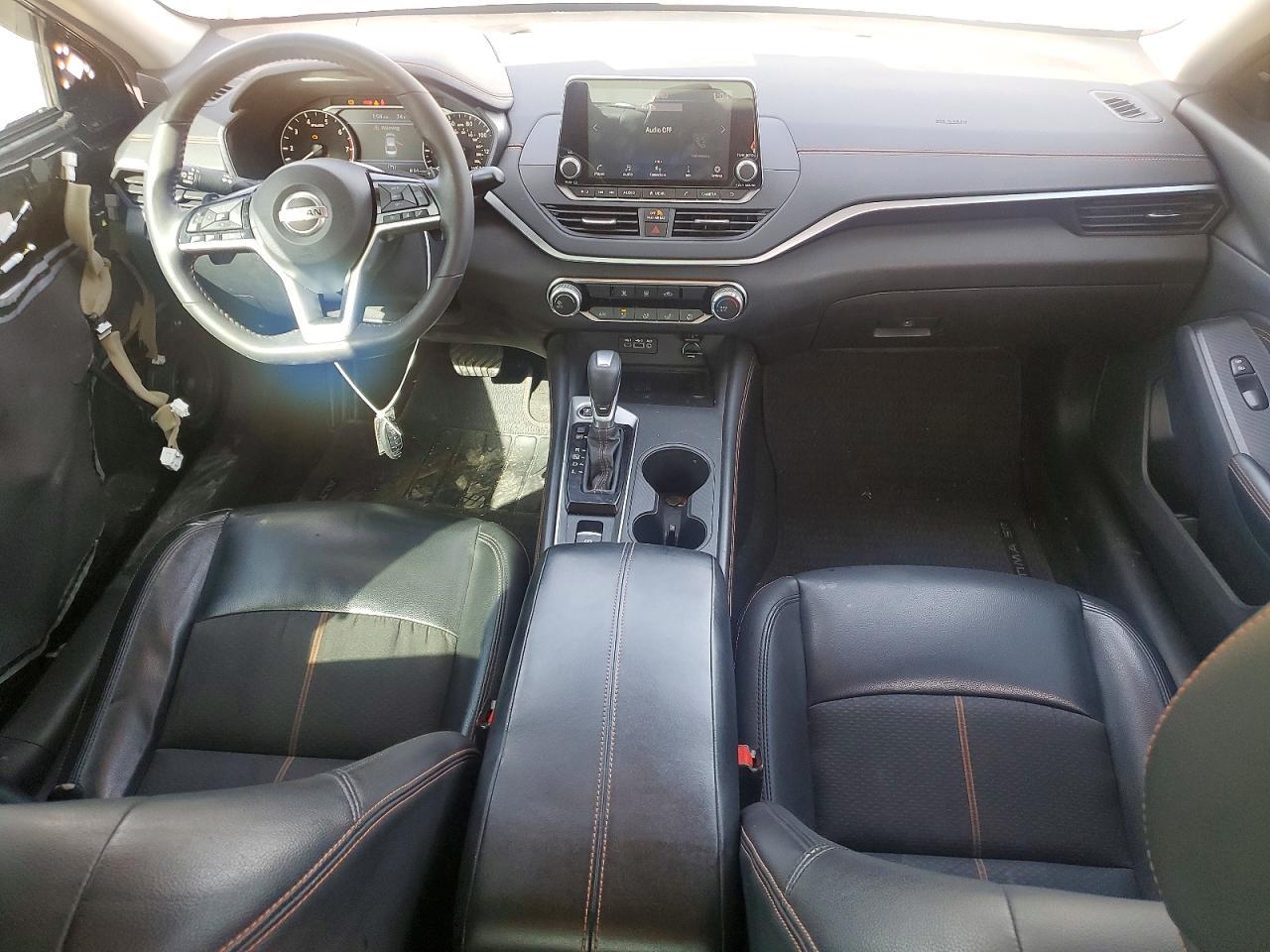 2021 NISSAN