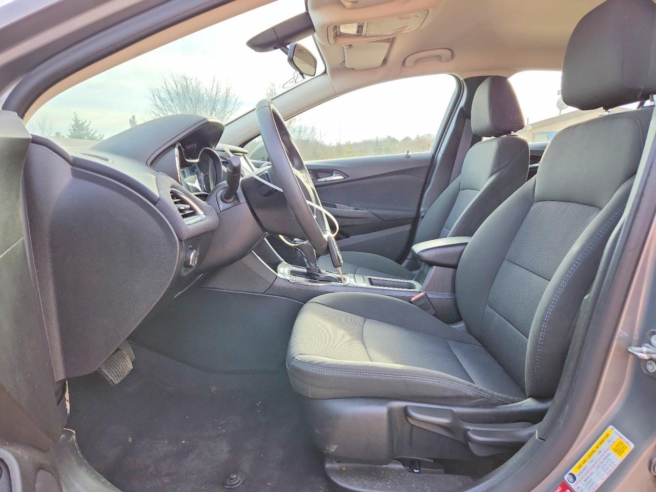 2017 CHEVROLET CRUZE