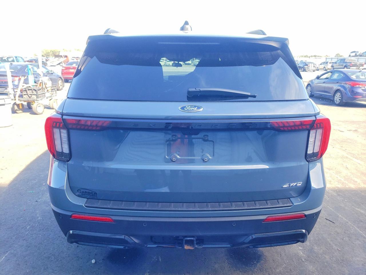 2025 FORD EXPLORER