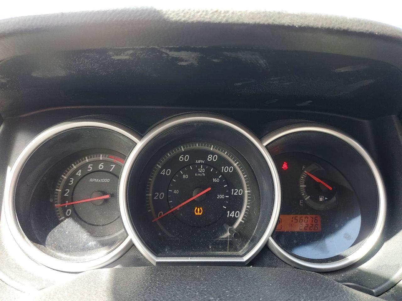 2011 NISSAN VERSA
