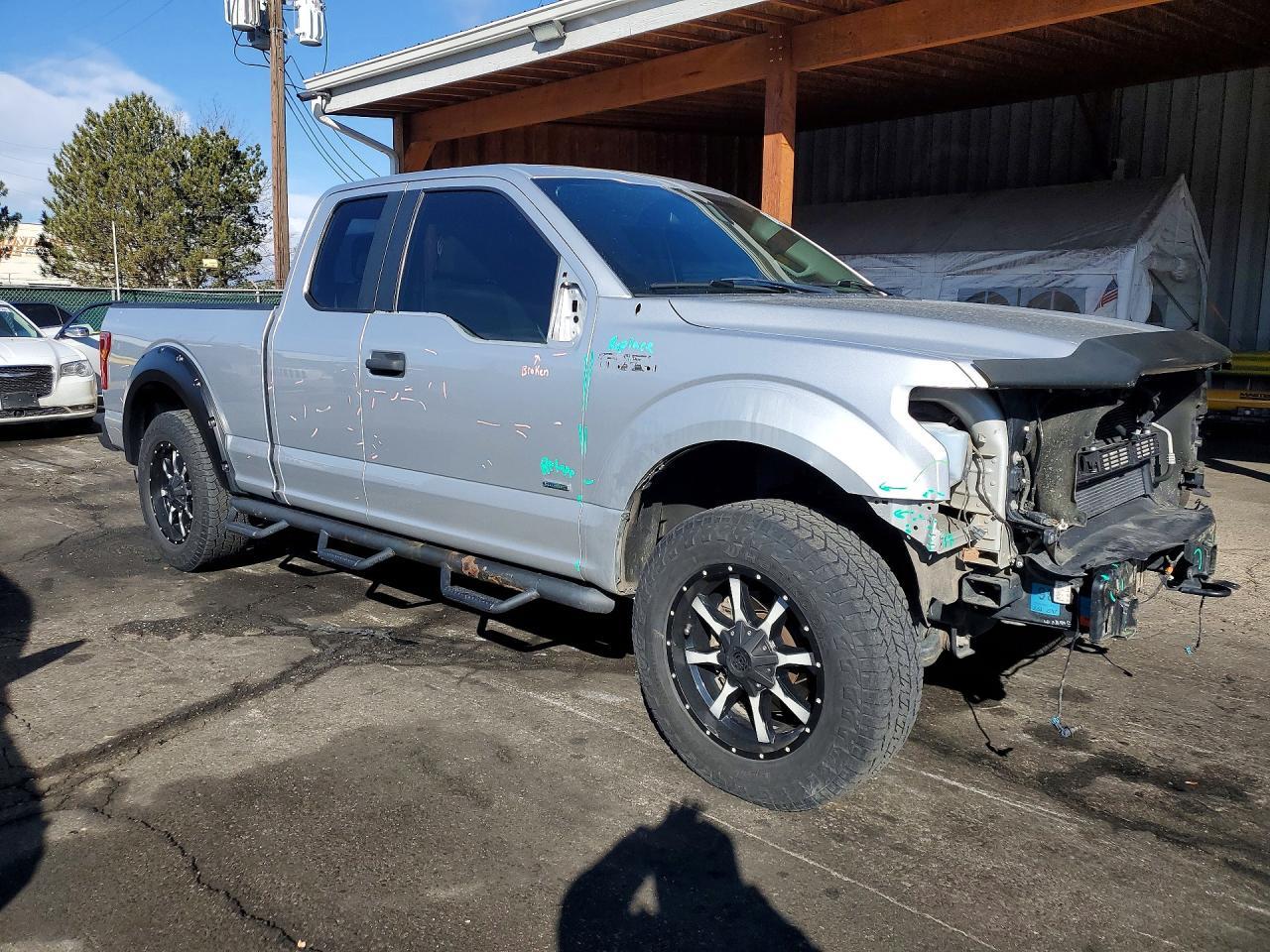 2015 FORD F-150