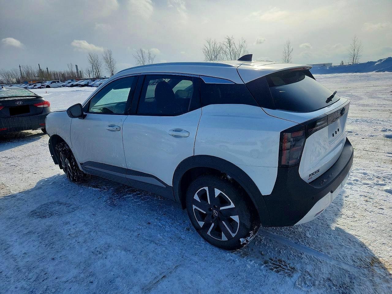 2026 NISSAN KICKS