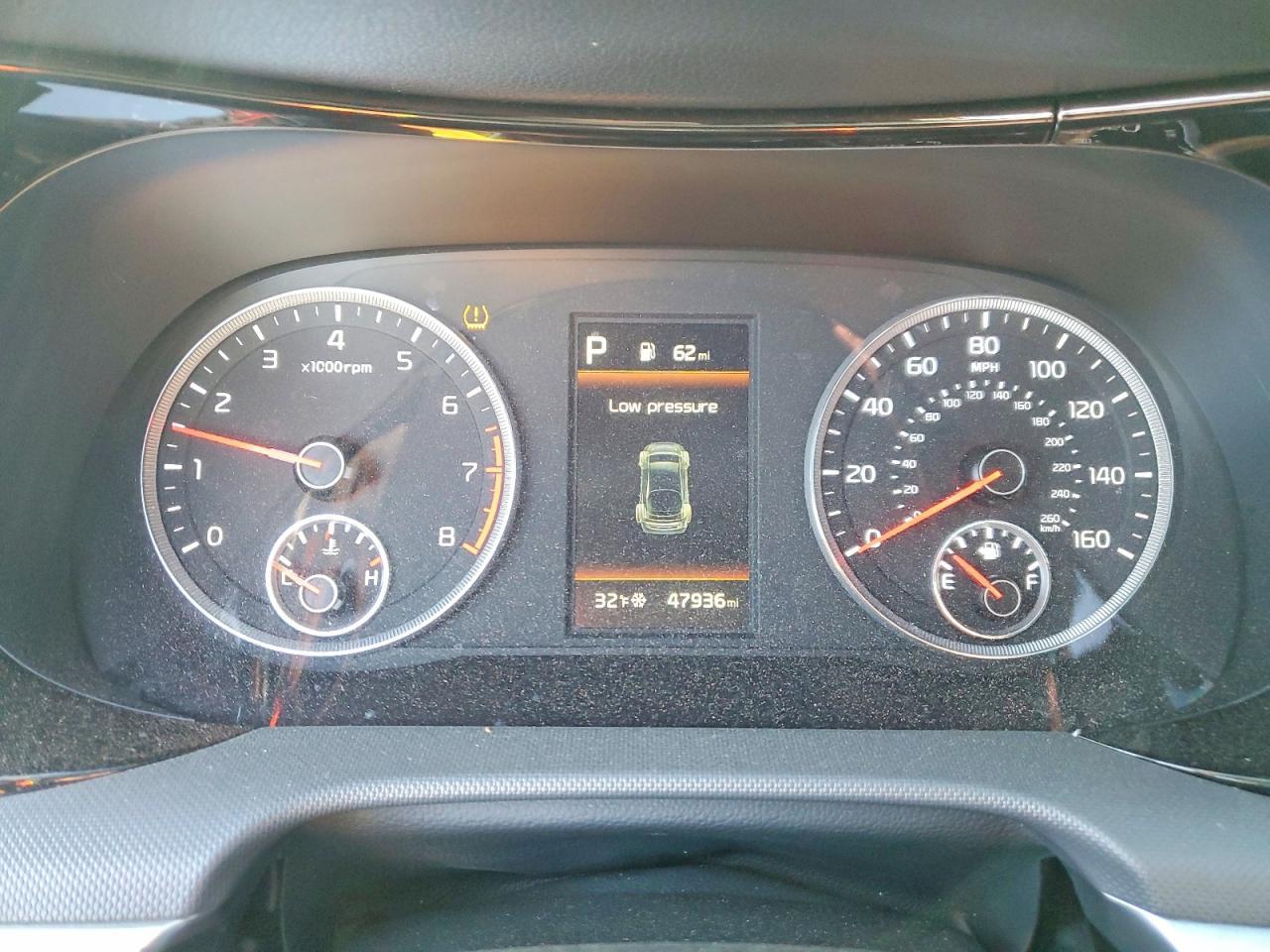 2022 KIA K5