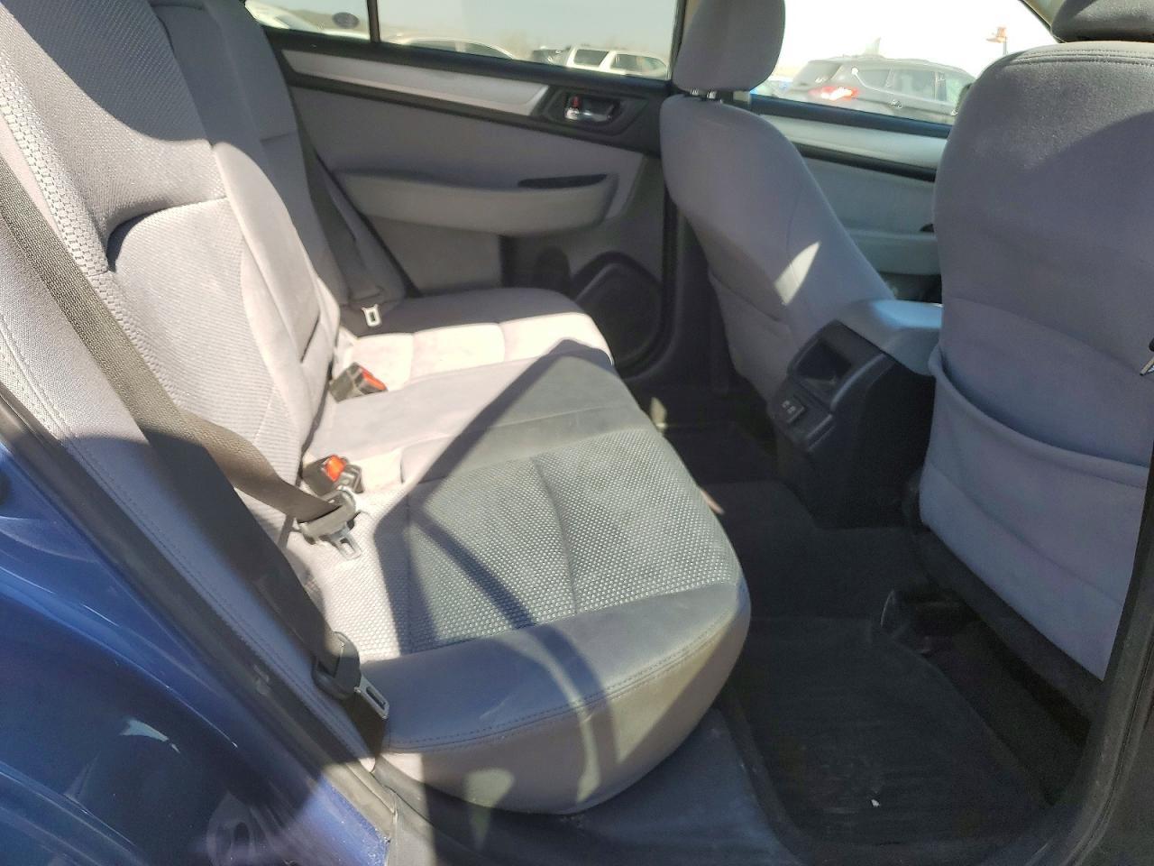 2019 SUBARU Outback