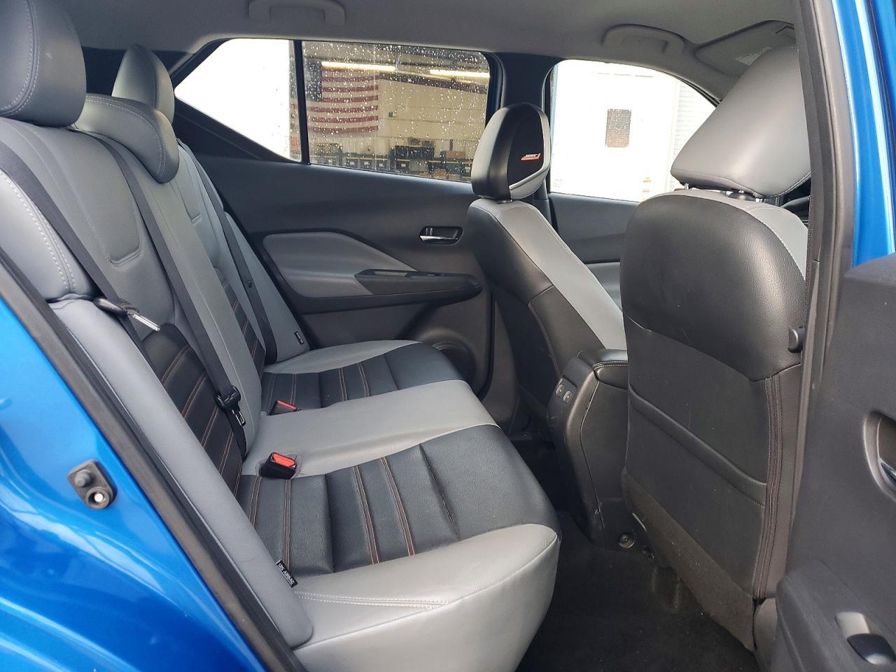 2021 NISSAN KICKS