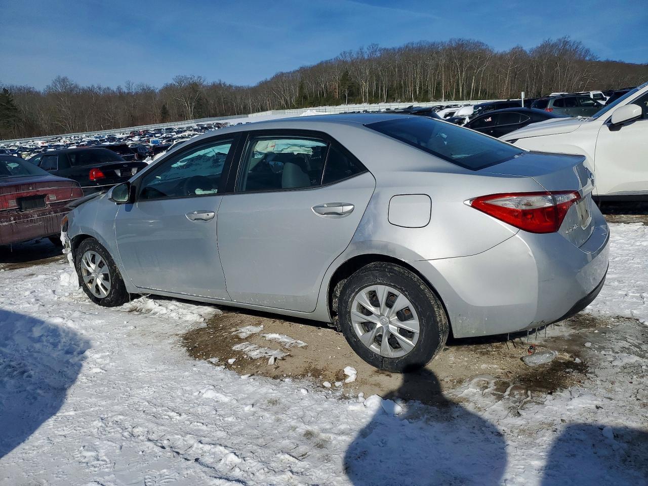 2016 TOYOTA COROLLA