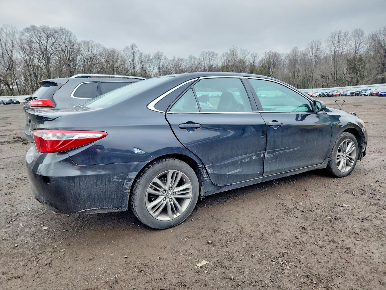 2017 TOYOTA CAMRY