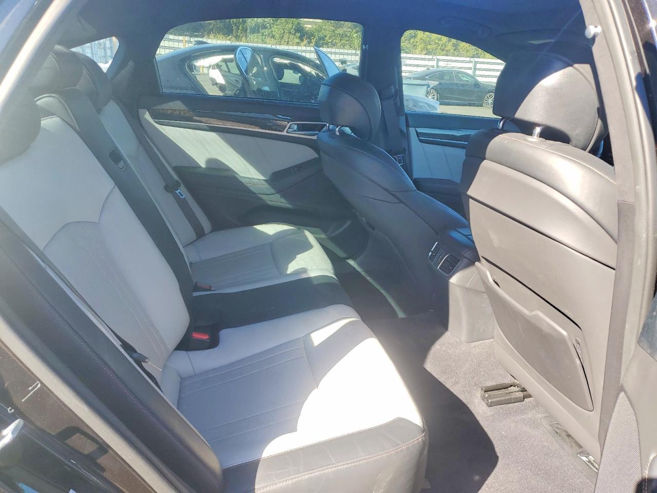 2018 GENESIS G80