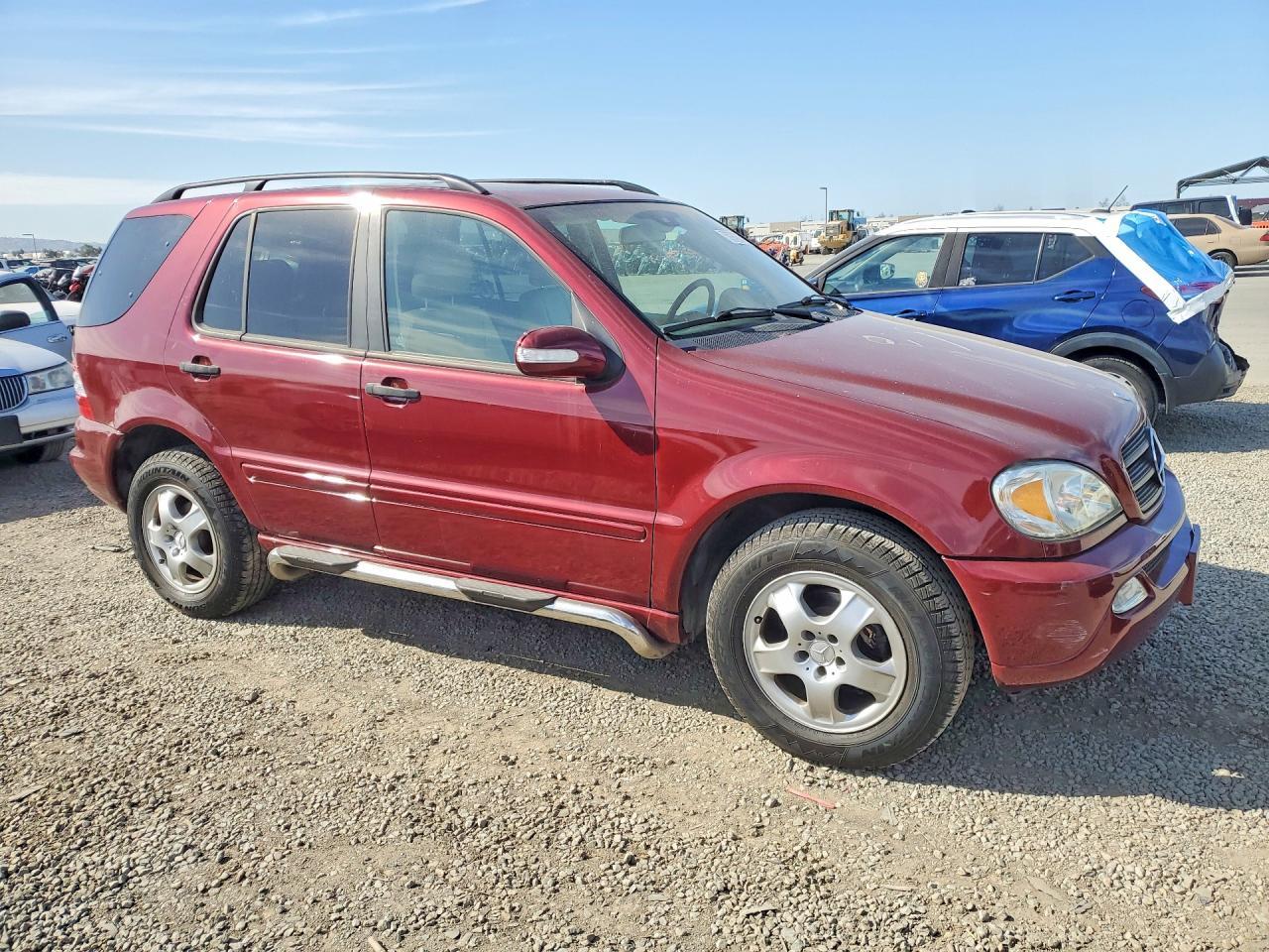 2004 MERCEDES-BENZ ML-Class
