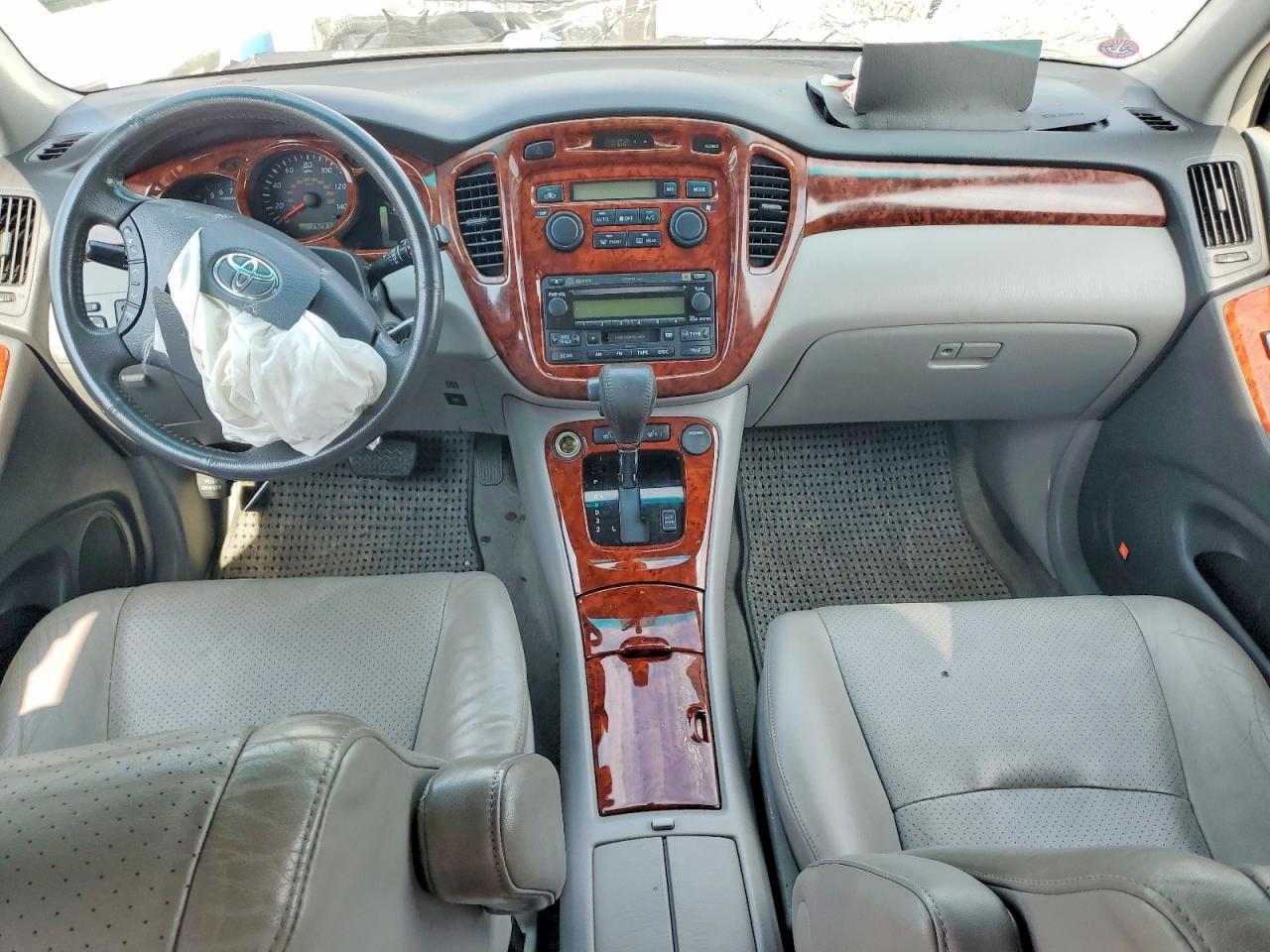 2006 TOYOTA HIGHLANDER
