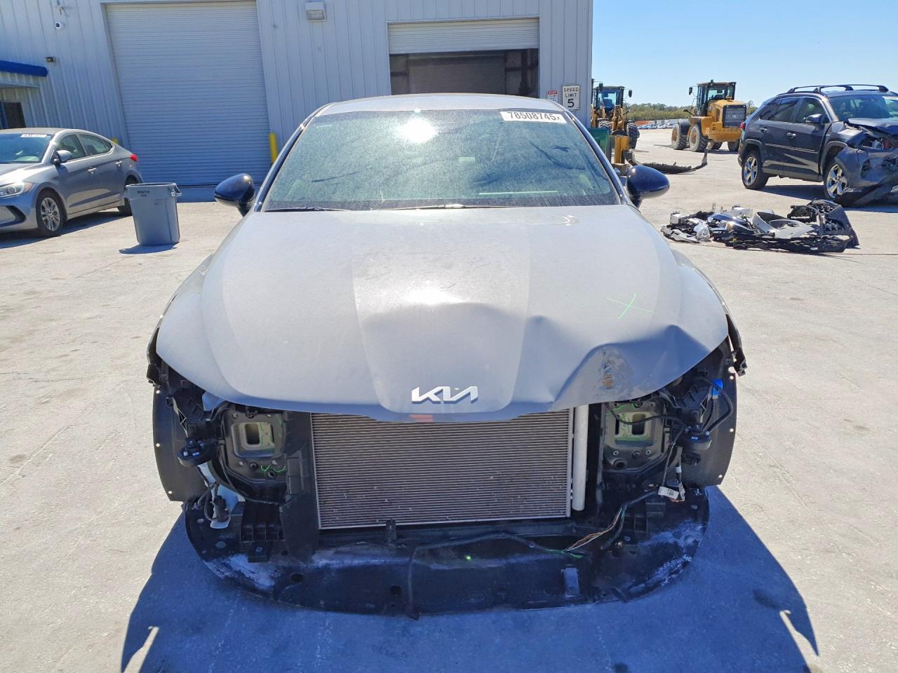 2025 KIA K5